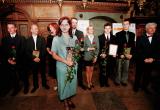 Beata S. Lipska, laureatka konkursu Czerwonej Róży 2002